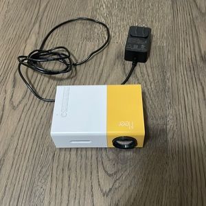 Mini Projector 480p